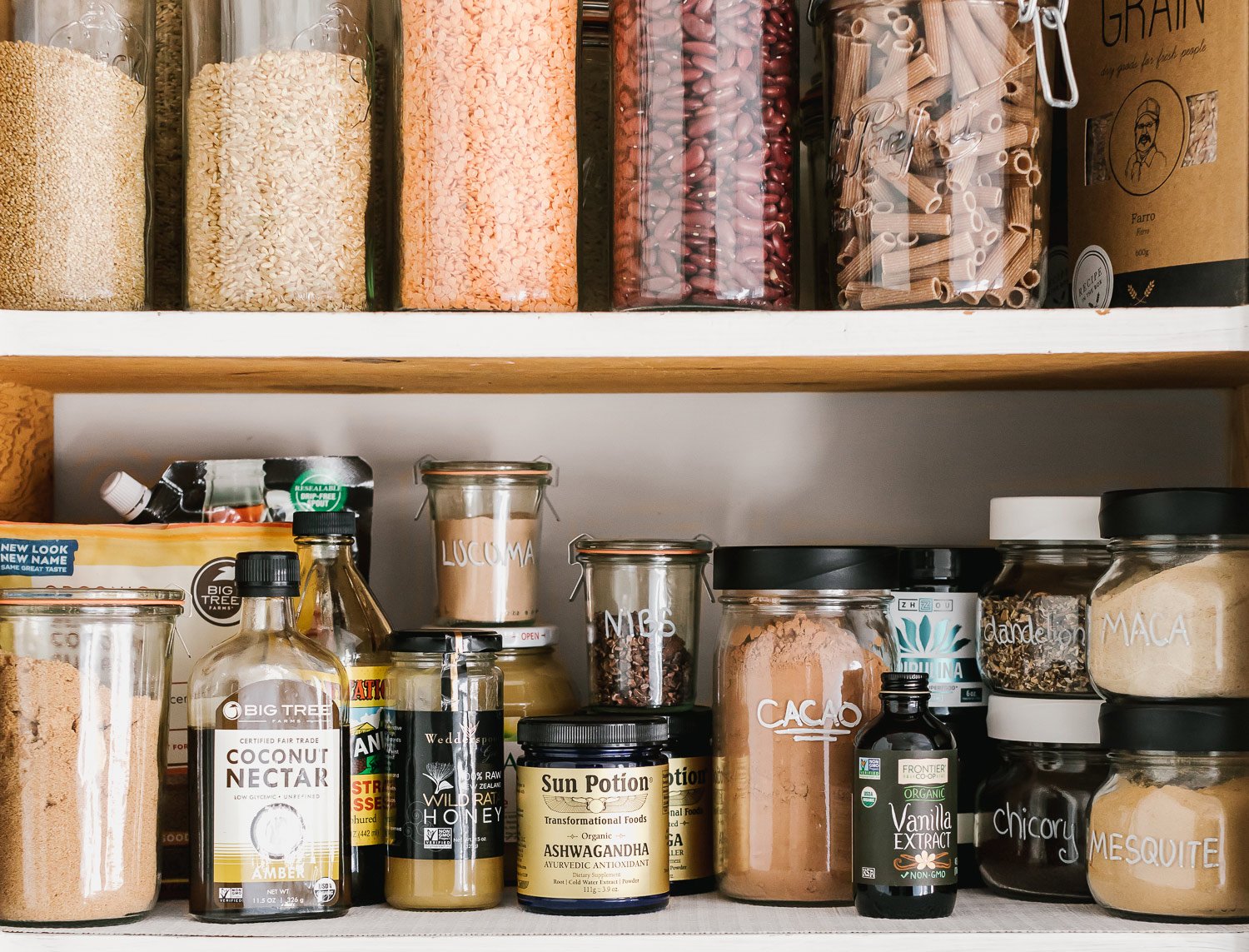 20 Brilliant Pantry Organization Ideas - Jar Of Lemons