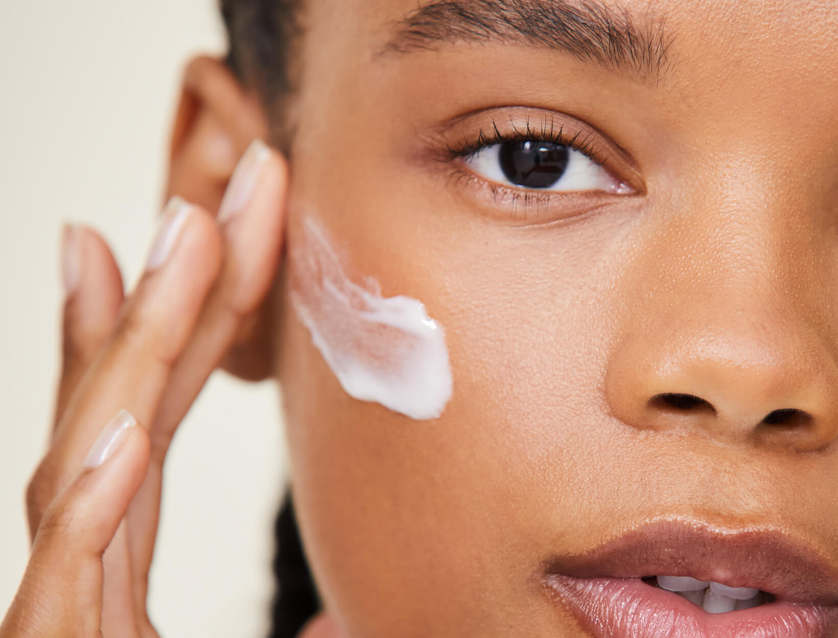 Chemical Exfoliation for Beginners: A Comprehensive Guide
