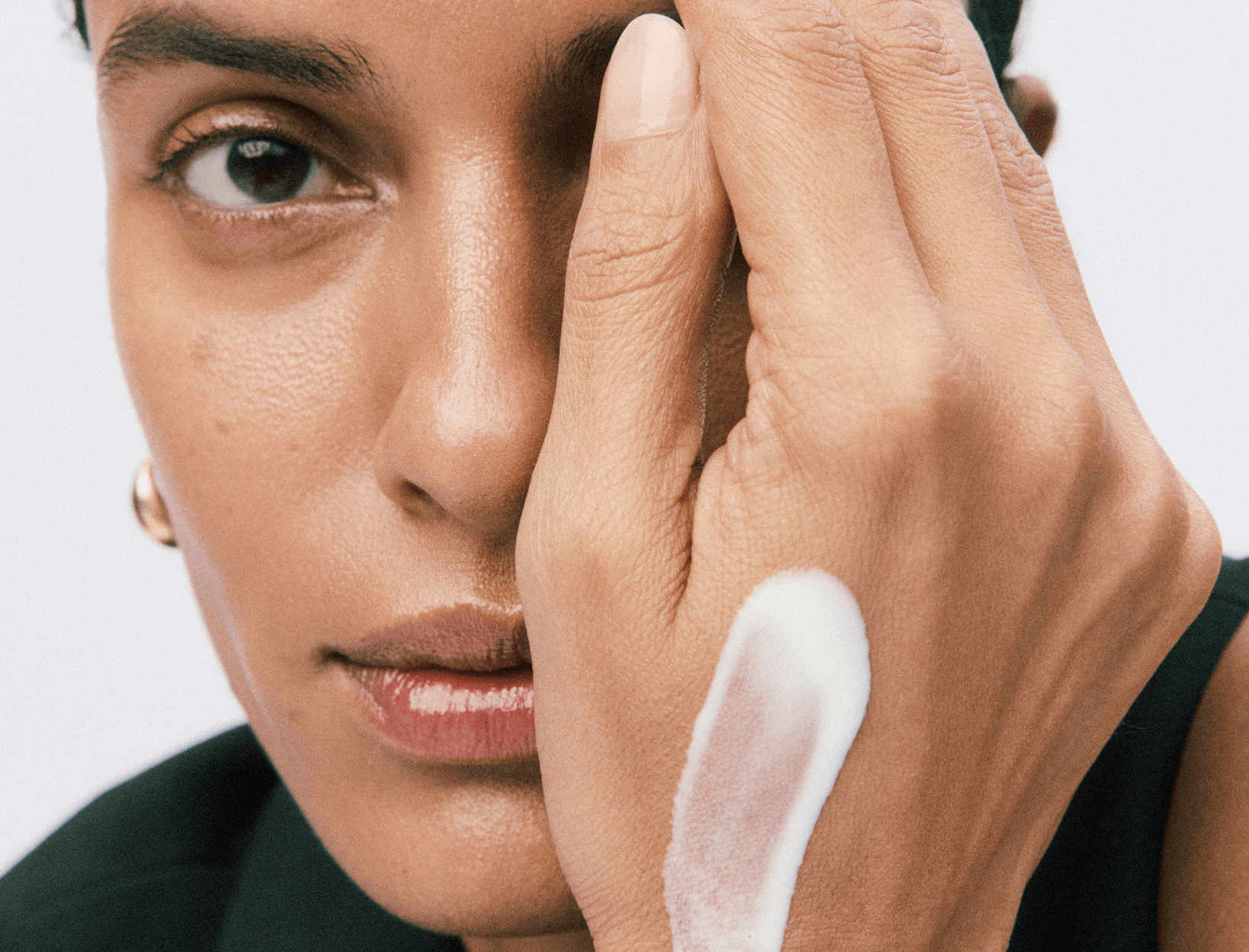 How to Use Retinol in Skincare Routine: Ultimate Guide for Glowing Skin
