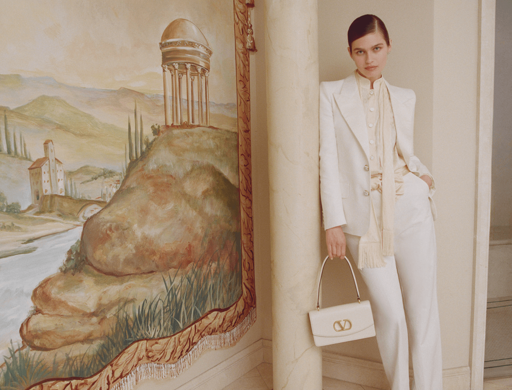 Valentino Garavani's Nellcôte Collection: A Love Letter to Decades Past ...