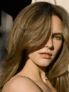How to Get the Perfect ’90s Blowout at Home