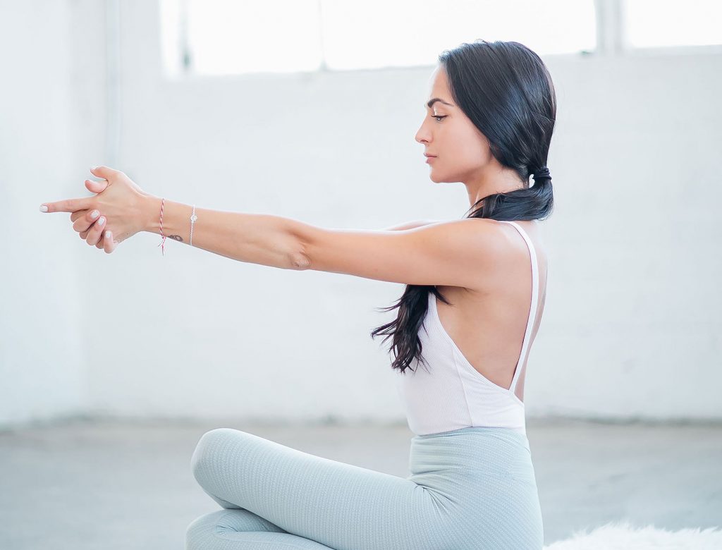 Kundalini Yoga Basics: Spinal Flex