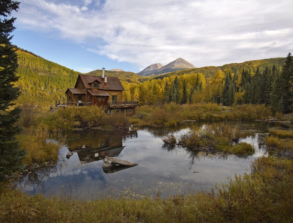 Last-Minute Trips to Catch the Fall Foliage
