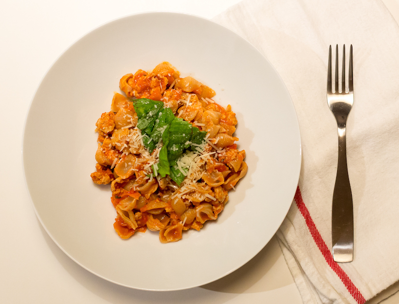 Quinoa Pasta alla Turkey Bolognese Recipe | goop