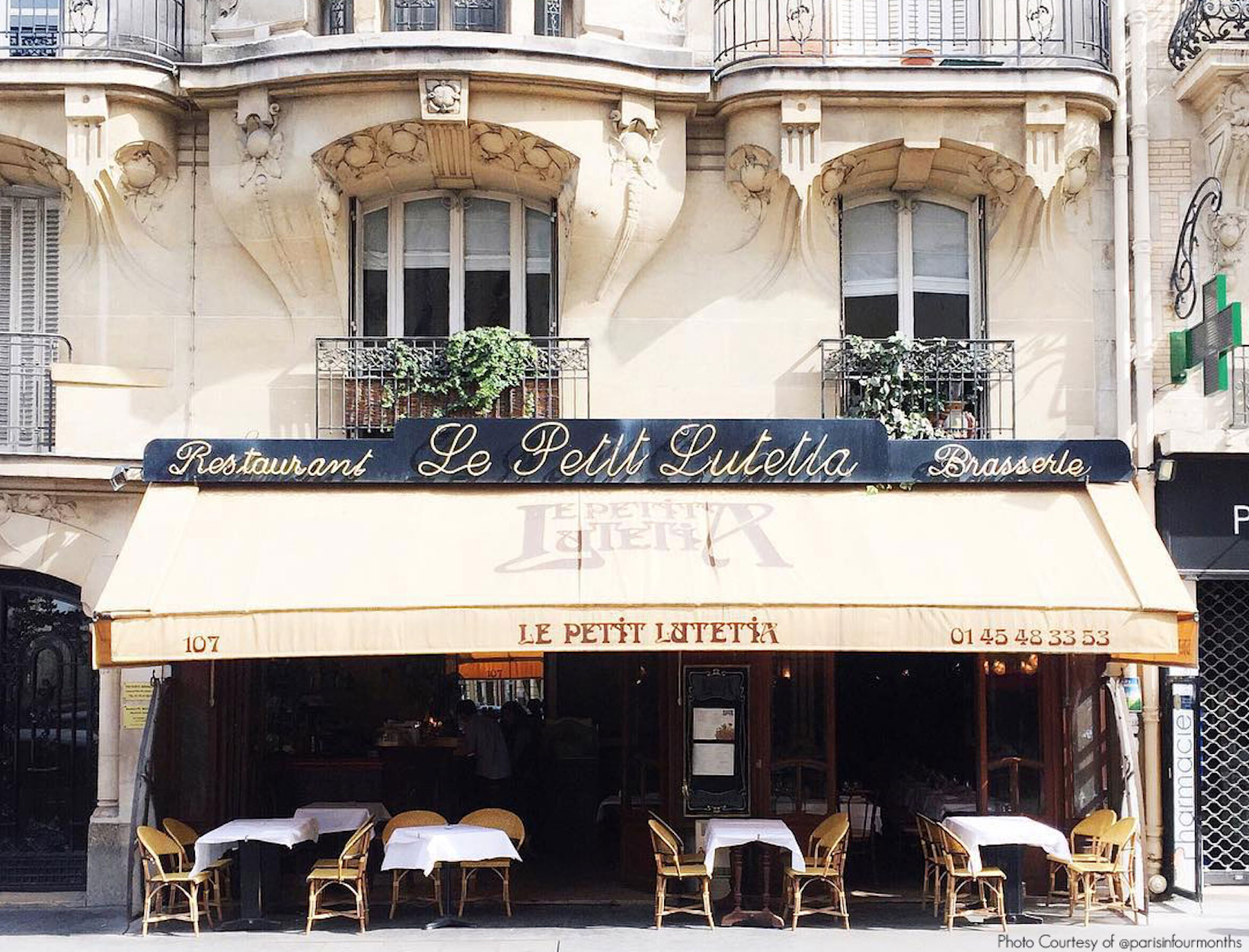 Visit the Louis Vuitton Cafe in Paris, Video published by celesta