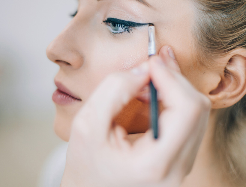 Natural Eyeliner Look For Subtle, Everyday Wear | goop