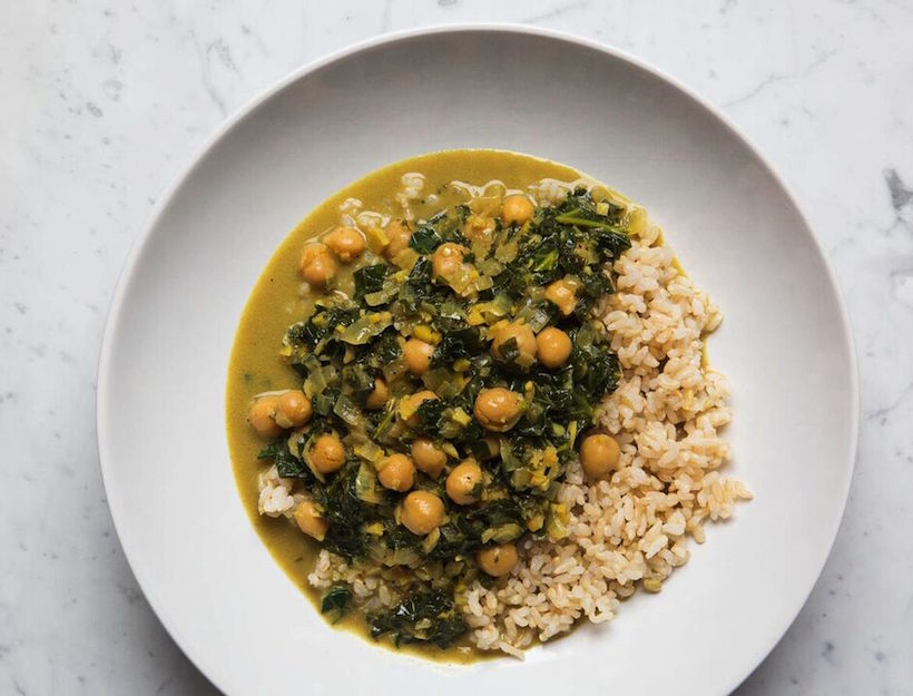 Chickpea and Kale Curry Recipe Perfect For Dinner Or Lunch | Goop