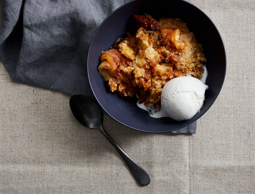 Crockpot Apple Cobbler