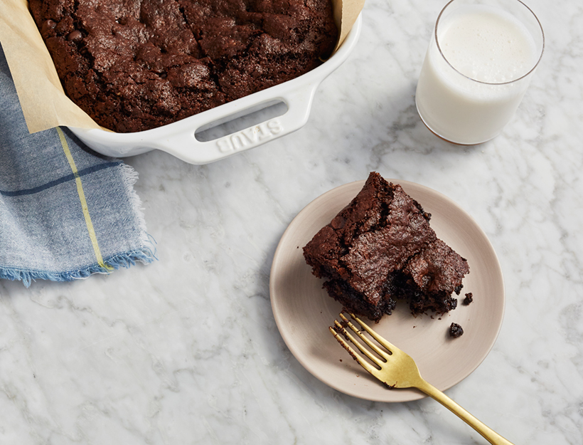 Healthy, Delicious Hot Chocolate Brownie Recipe | goop