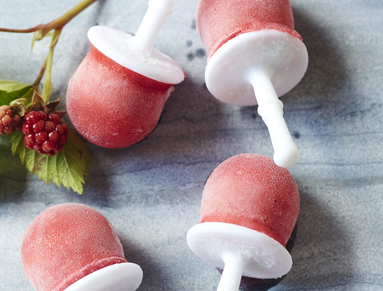 Bloat-Reducing Pink Lemonade Pop