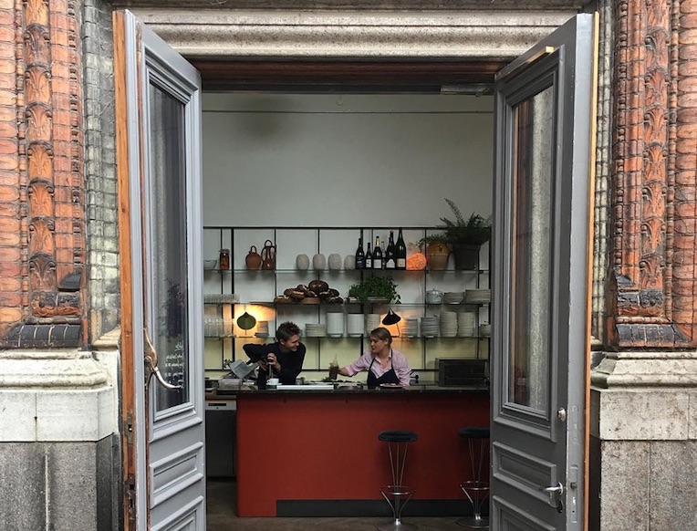 Apollo Bar | Goop