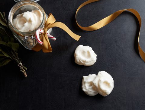 Vegan Peppermint Meringues