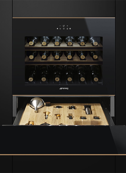 SMEG Wine Cooler/Cellar