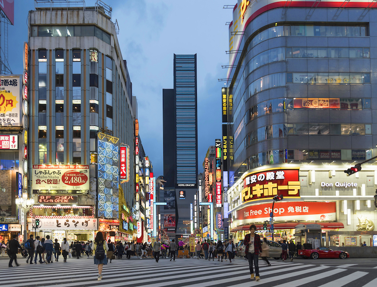 Мировой 10. Токио финансовый центр. Финансовый центр в Токио фото. Shinjuku Crossing. Shinjuku Cross in Japan.