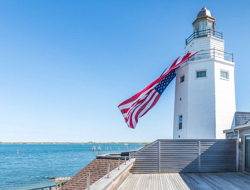 The Hamptons Guide