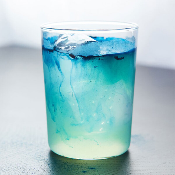Signature Cocktail: Blue Majik Woman