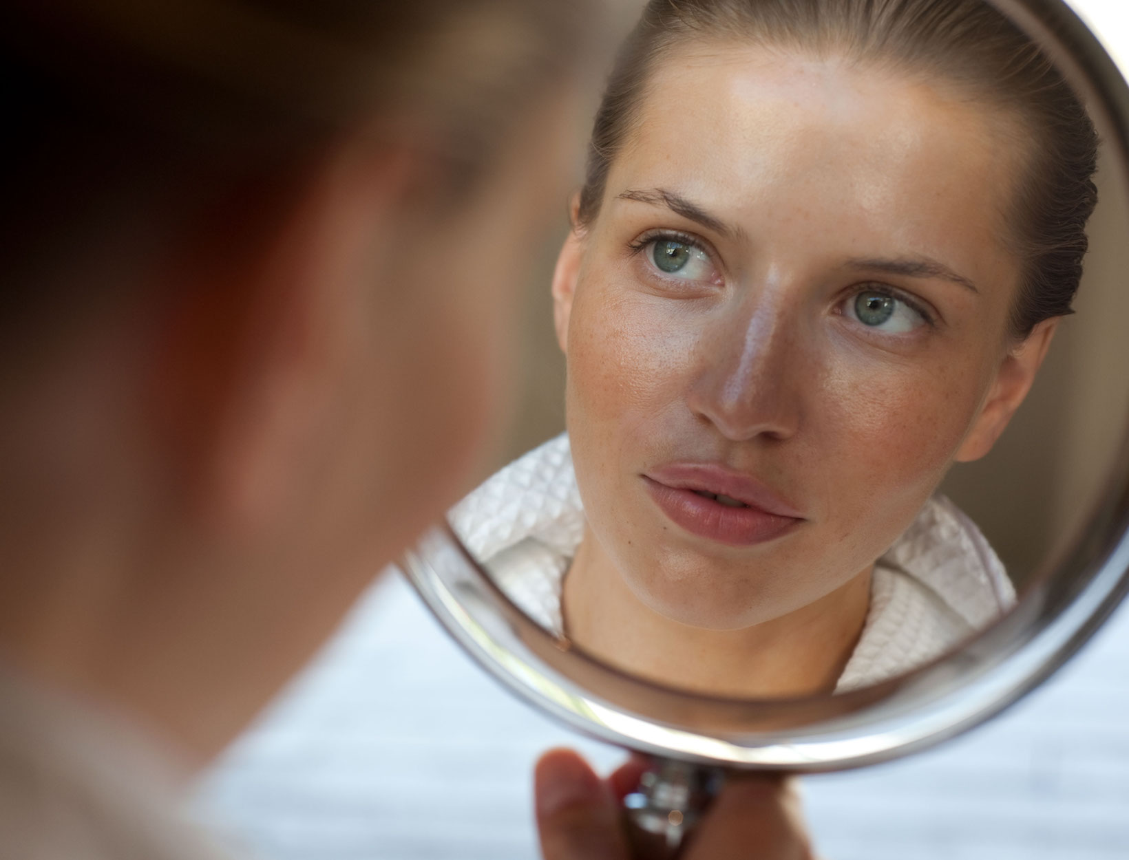 Badass Cleansing with Charcoal, Controls Acne