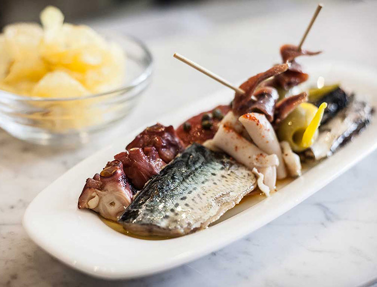 Continental Deli Bar & Bistro goop