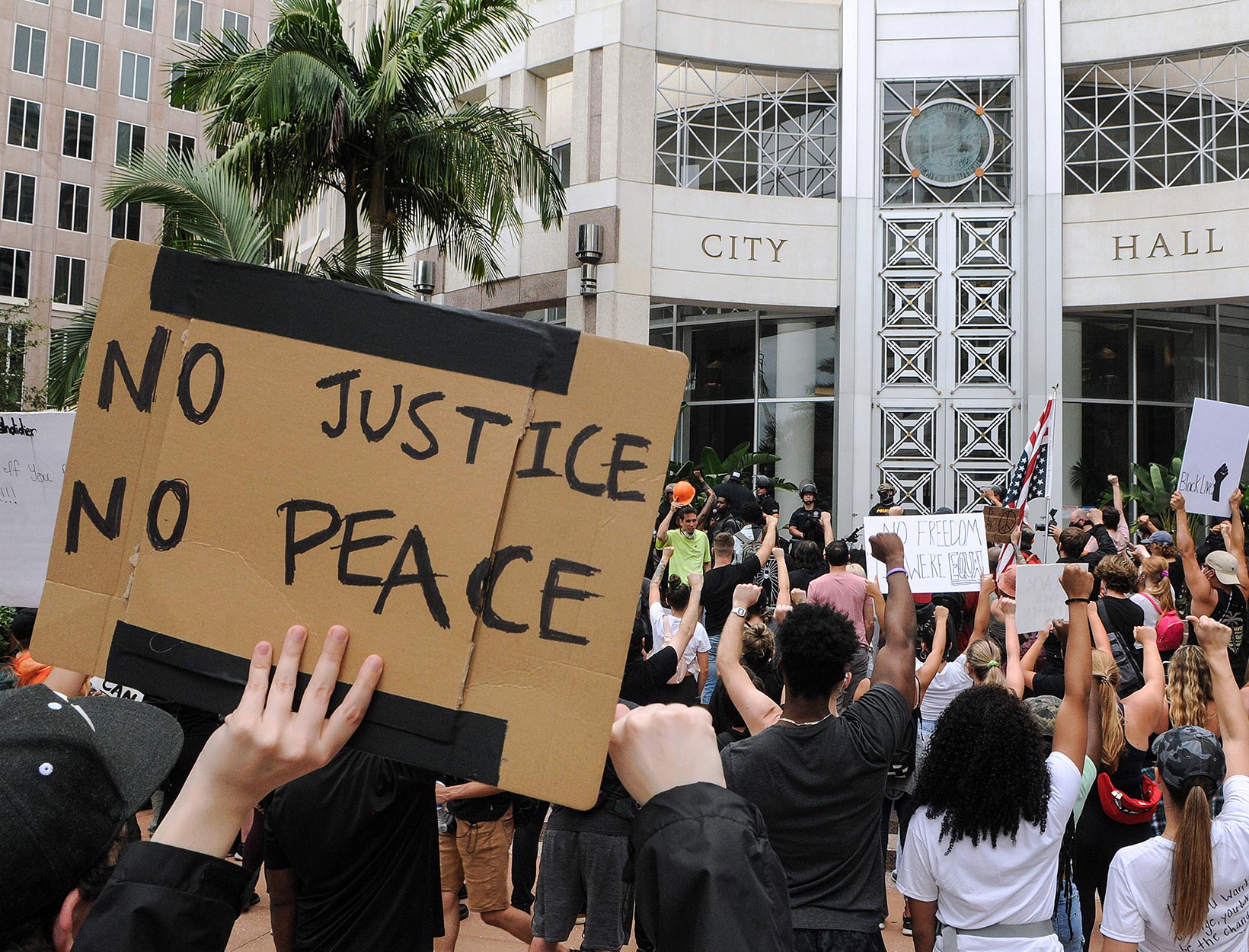 How To Protest In A Pandemic A Bryan Stevenson Q A And Other Stories To Read Now Goop