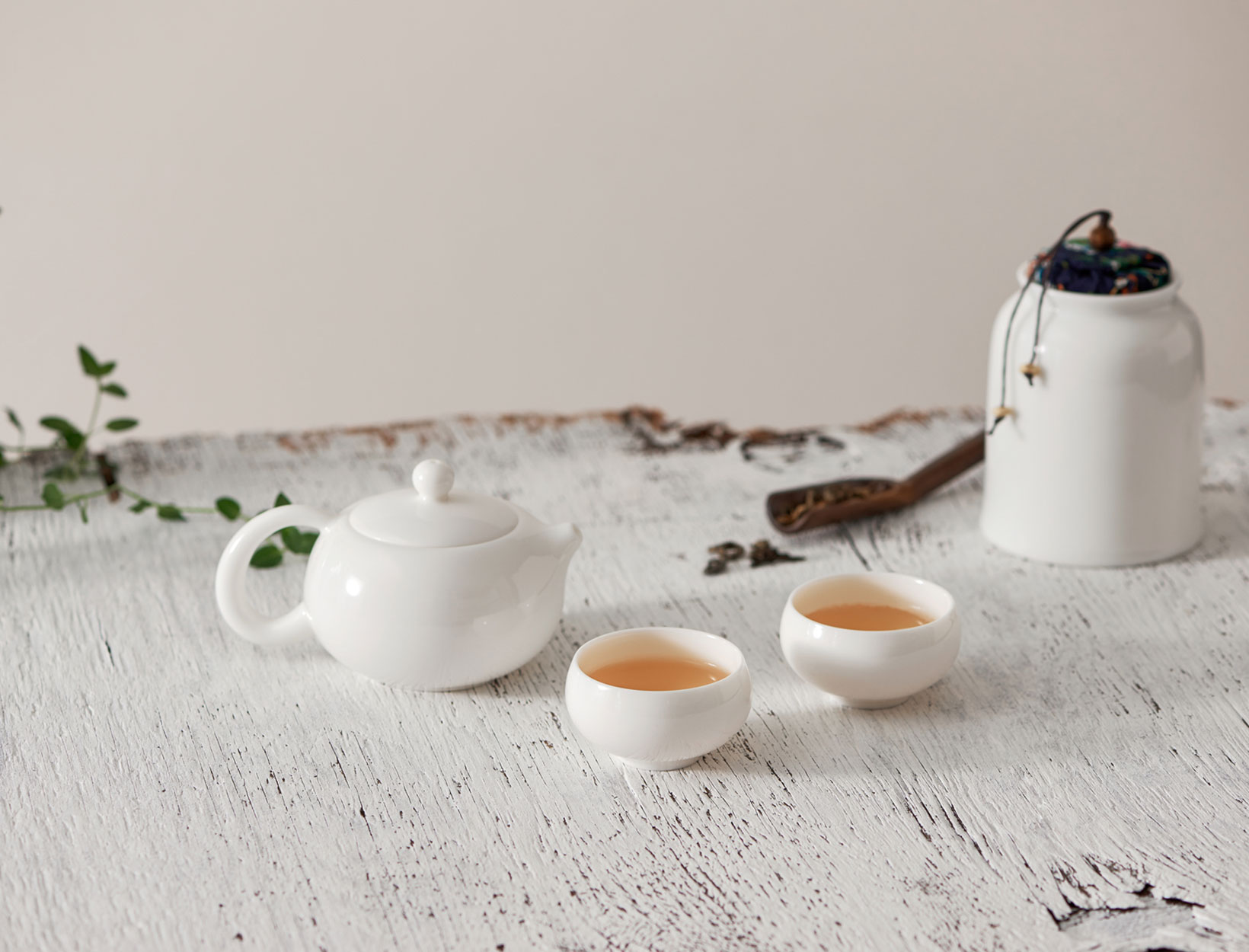 Sip in Style with 10 Essentials for Tea Lovers, Hello Glow