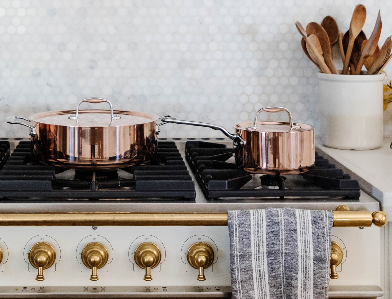 pans on stove