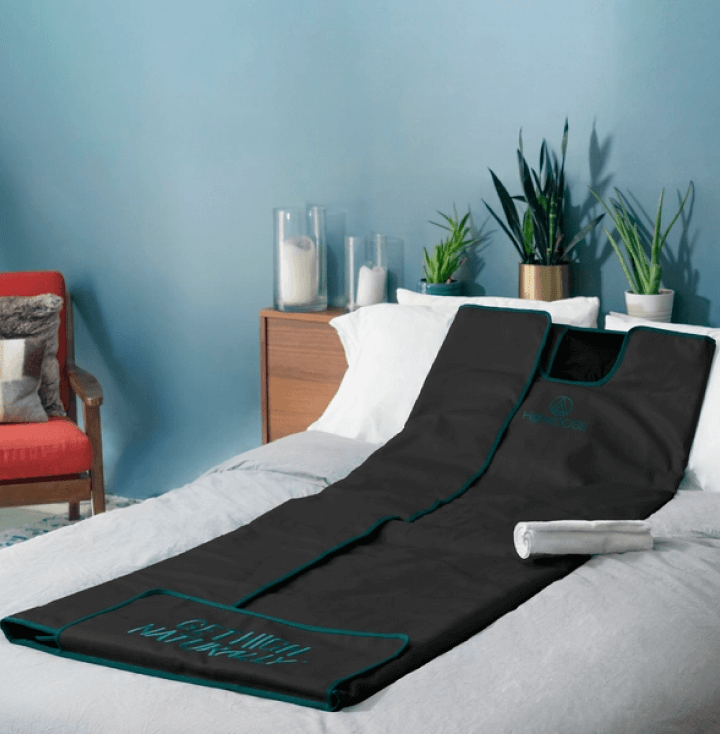 Heating mattress that gives a deep infrared heat in the office chair