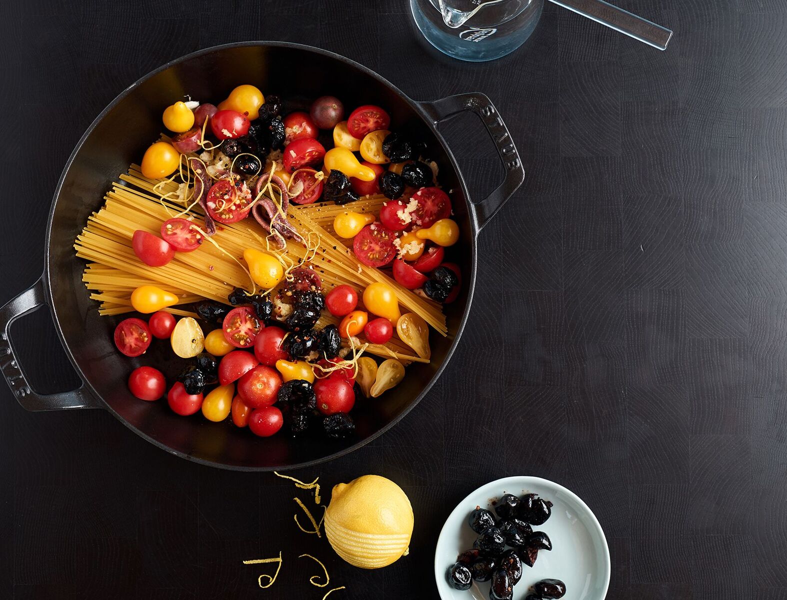 One-Pan Spaghetti with Cherry Tomatoes, Olives, and Lemon