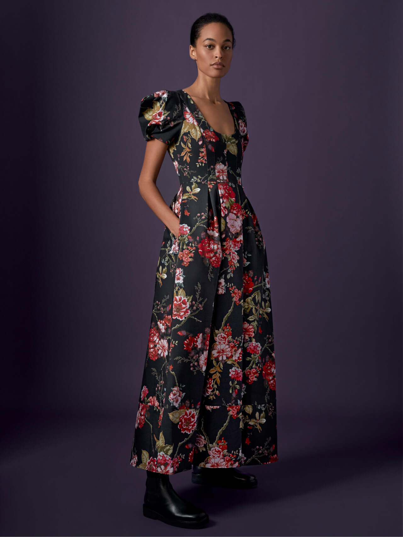 RITA ROUND-NECK GOWN