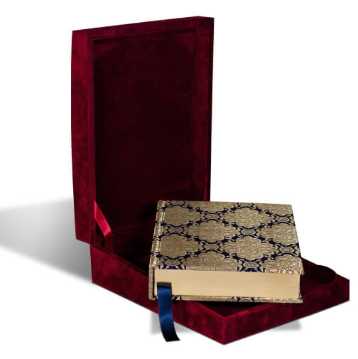 Assouline A Royal Collection of Gems and Jewels (Deluxe Edition)