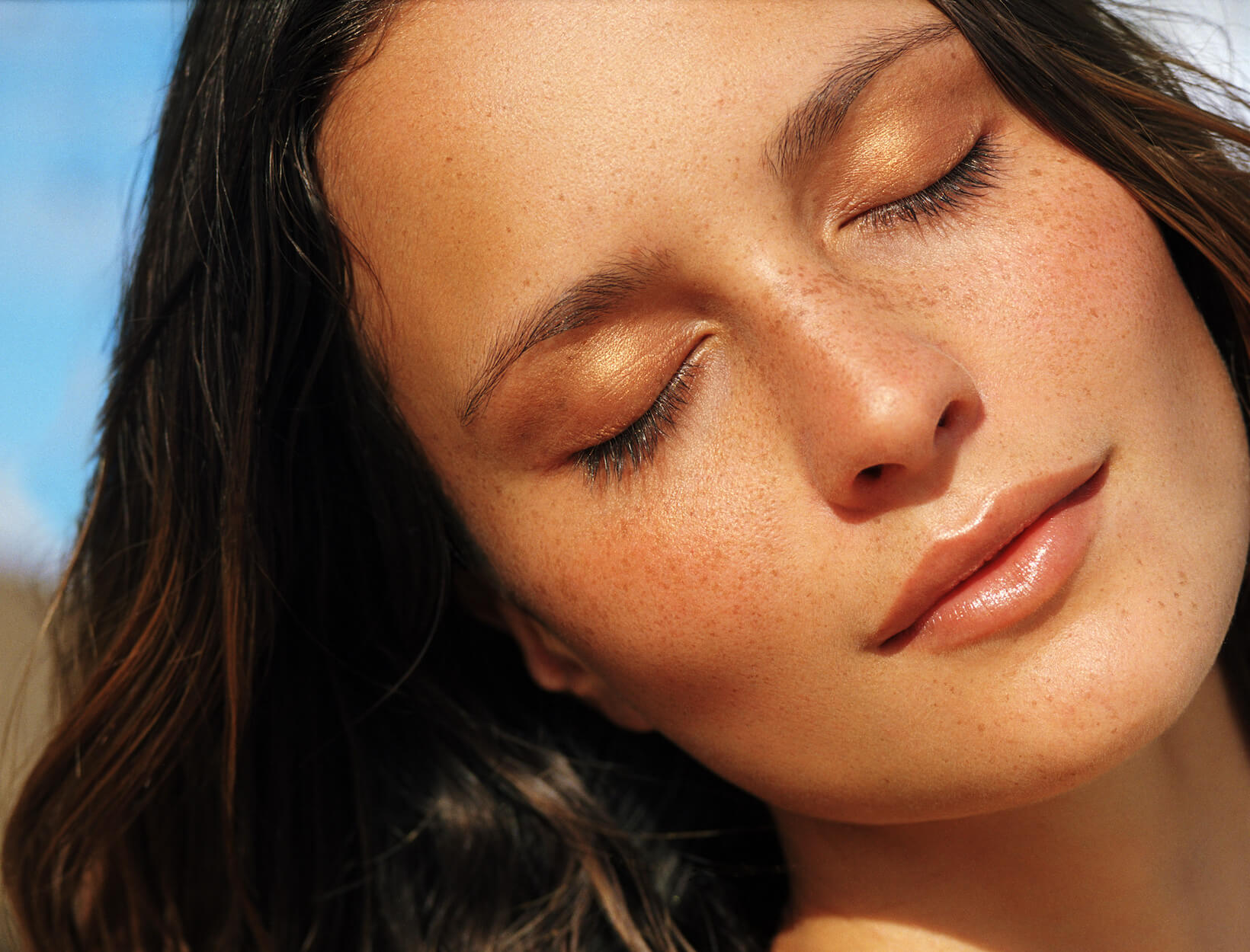 The Best Antioxidants in Skin Care And In Supplements for Glowing Skin 