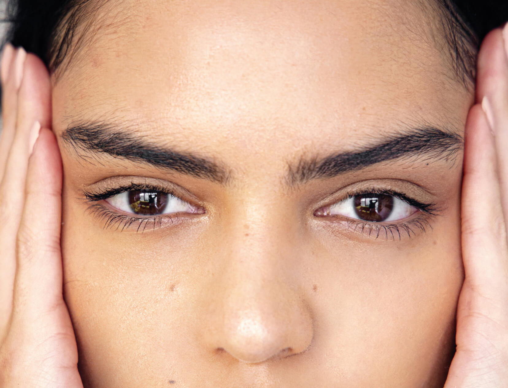 2 Plastic Surgeons on Crow's-Feet, Dark Circles, and Everything about Eyes