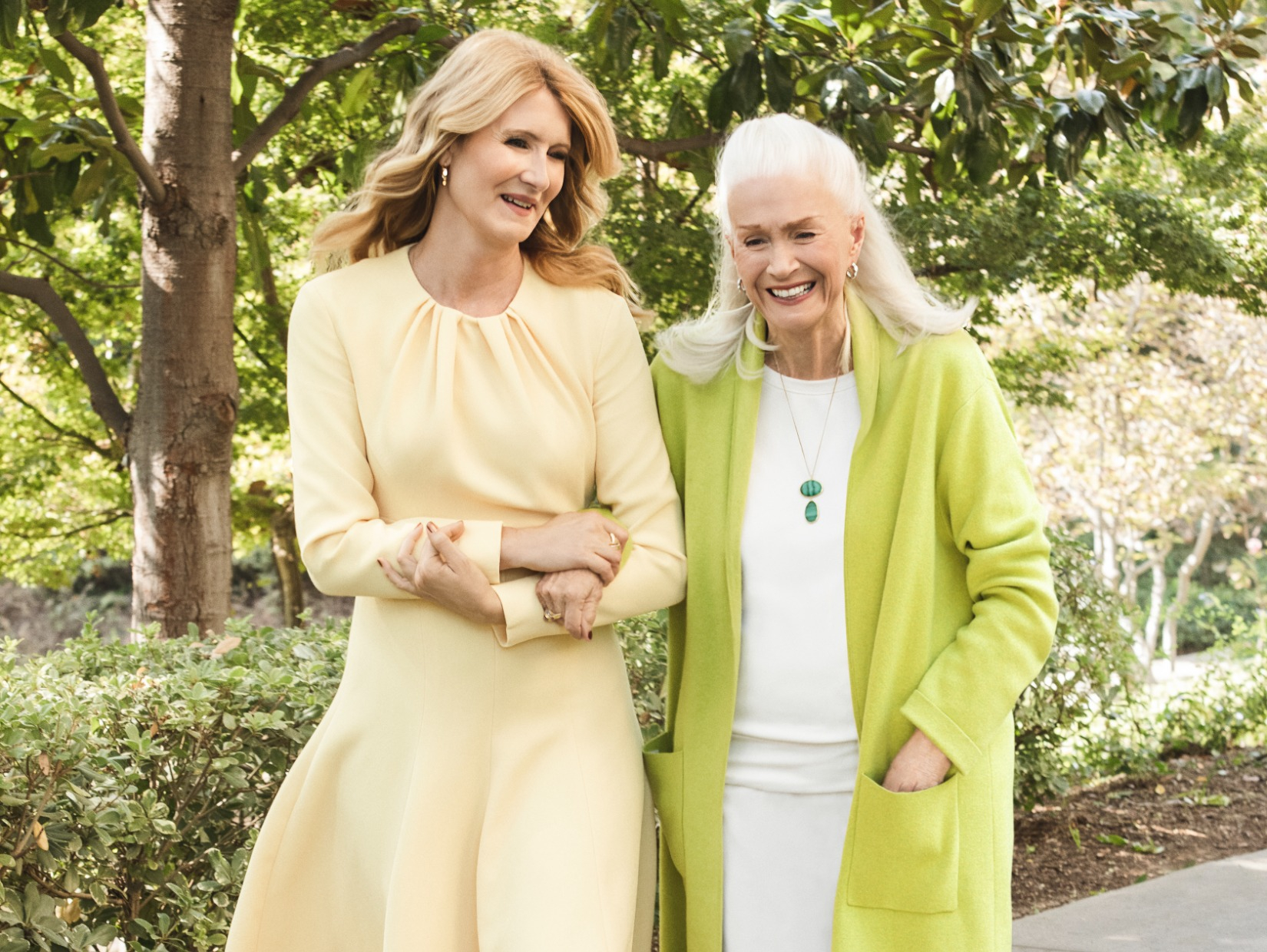 Moms Bang Forced - Laura Dern and Diane Ladd on Their Most Vulnerable Conversations | goop