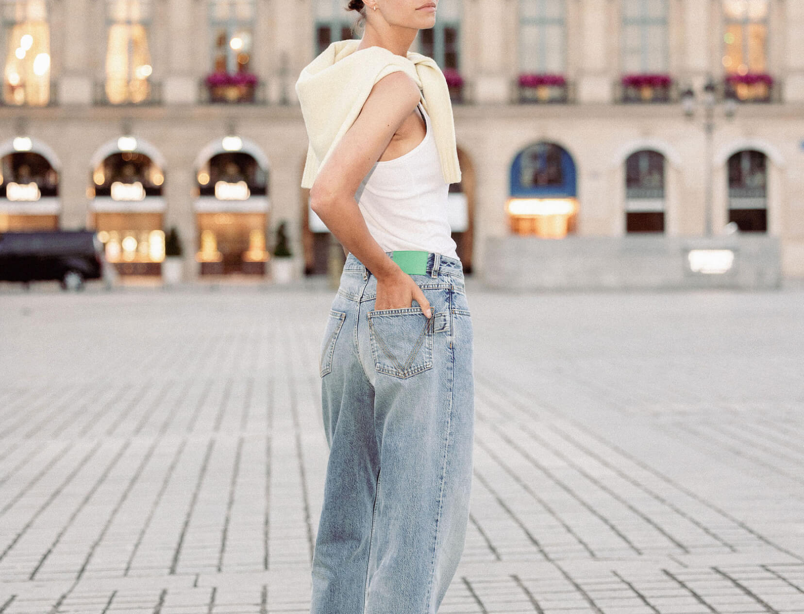 The Perfect Vintage Wide-Leg Jean in Light Pink Wash: Botanical