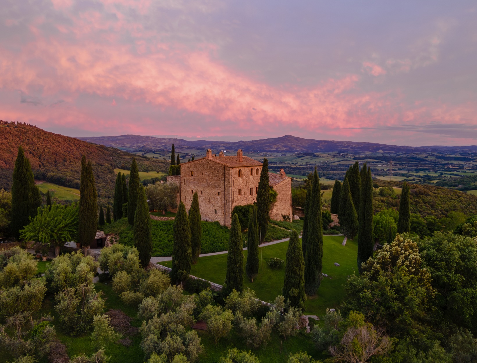 It's like stepping into a Renaissance masterpiece': readers' favourite  unsung places in Italy | Italy holidays | The Guardian, image size:1640x1250